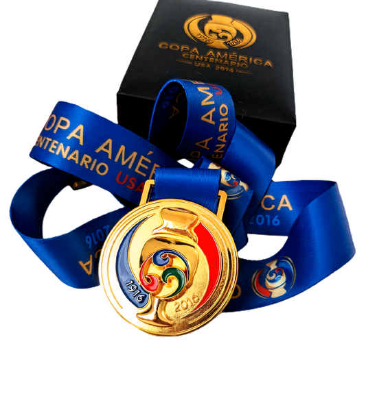 Medalla Campeón Copa América Centenario 2016 (Chile 🇨🇱) - Sin caja.