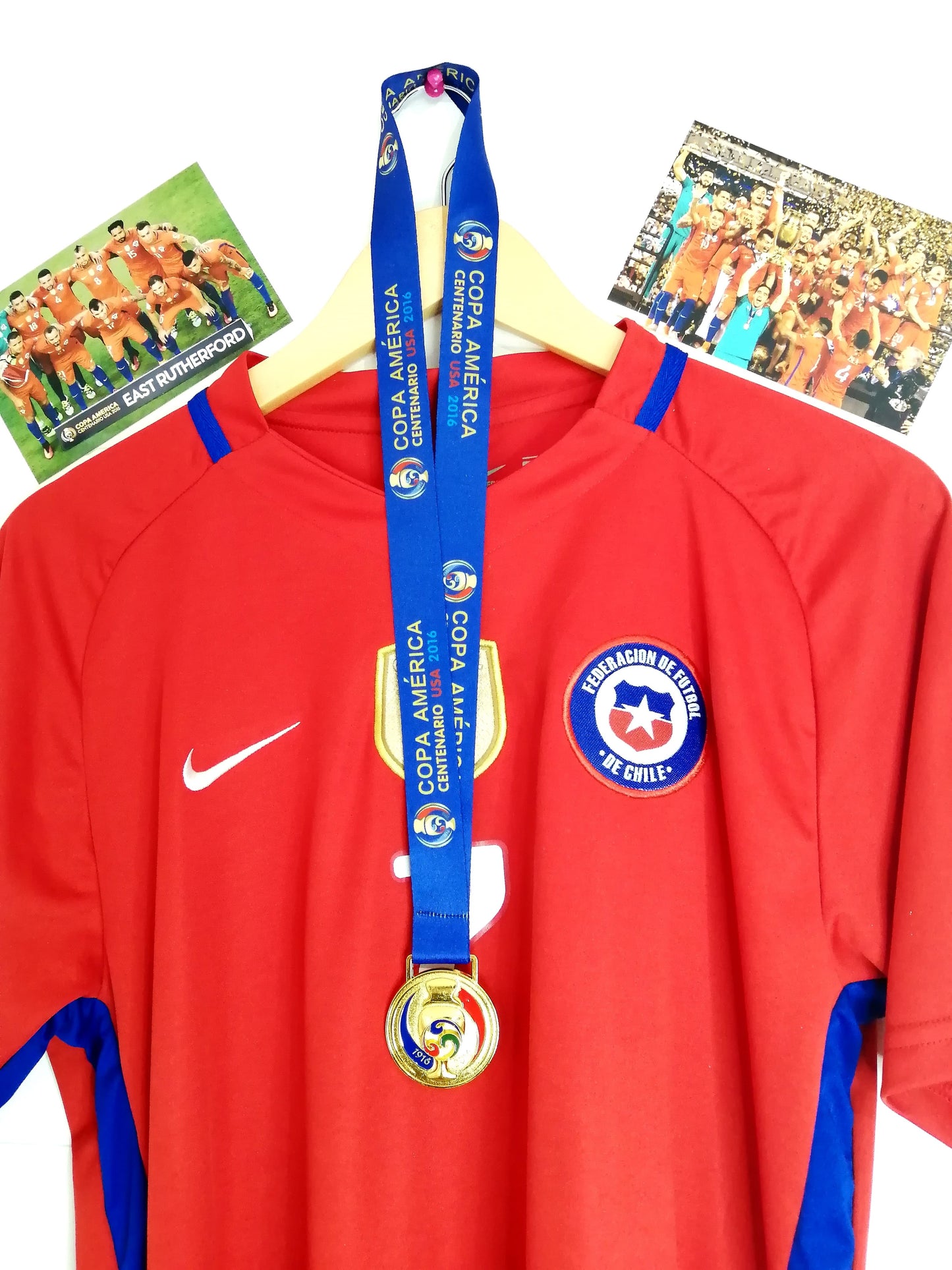 Medalla Campeón Copa América Centenario 2016 (Chile 🇨🇱) - Sin caja.