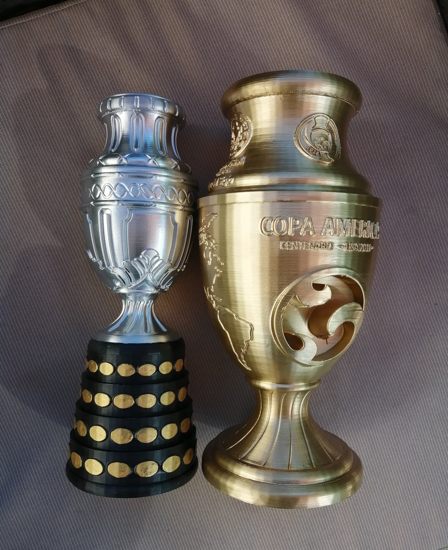 Pack Trofeos Decorativos Chile 🇨🇱 Bicampeón de América 2015/2016.