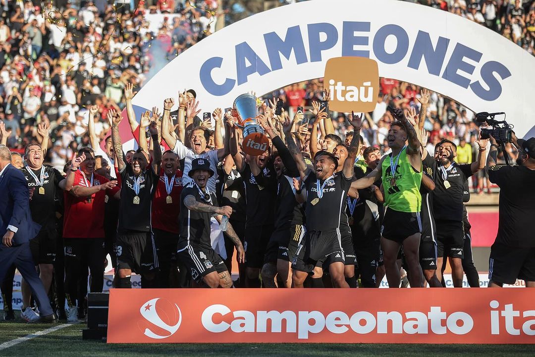 1. FotoBook (Albúm digital de Fotos y Videos 2024) 15X10 cm.